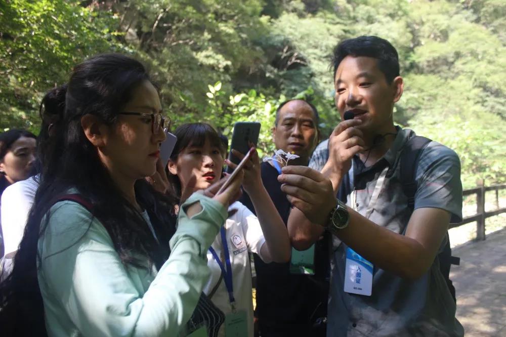 “思政教师同上一堂课”在秦岭终南山世界地质公园启动